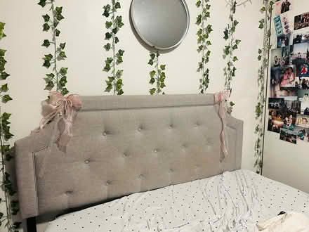 Photo of free Head board and bean bag chair (Meadowvale) #1