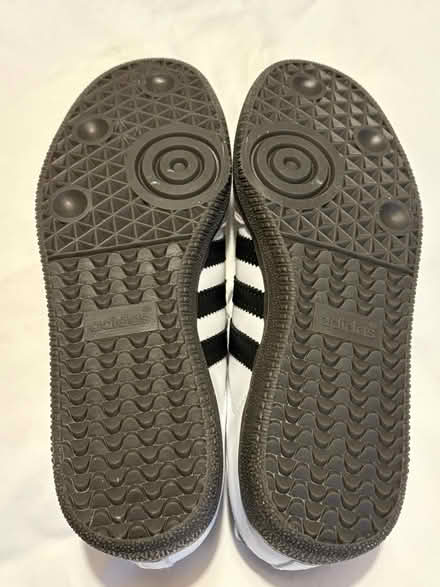 Photo of free New Adidas trainers (BR3) #2