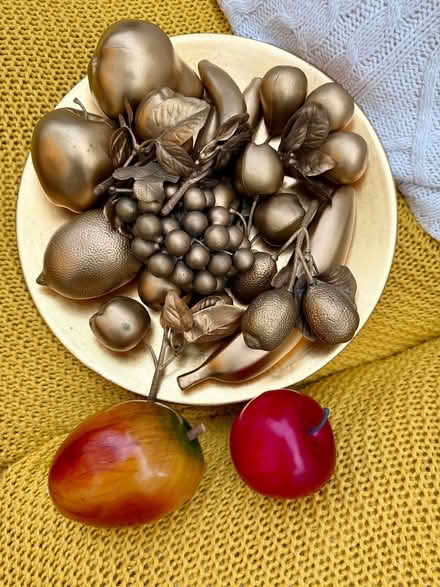 Photo of free Seasonal table decorations (M33) #1