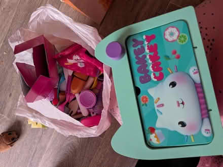 Photo of free Shop (Wollaton NG8) #2