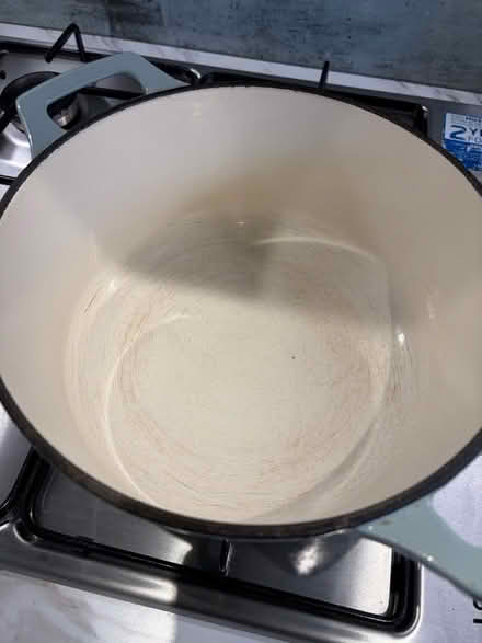 Photo of free Navaris Cast Iron Pot (Stenhouse EH11) #2