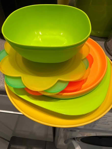 Photo of free Plastic plates (Headington OX3) #1