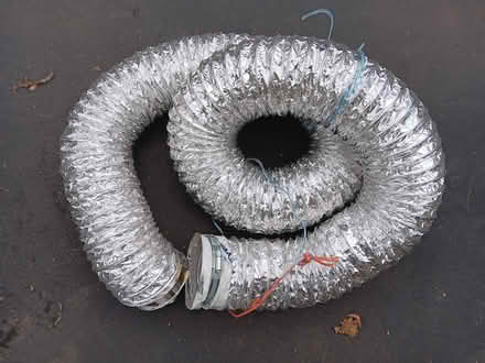 Photo of free dryer duct (Bedford, MA) #1