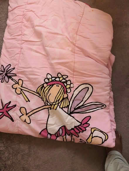 Photo of free Childs sleeping bag (MK42) #1
