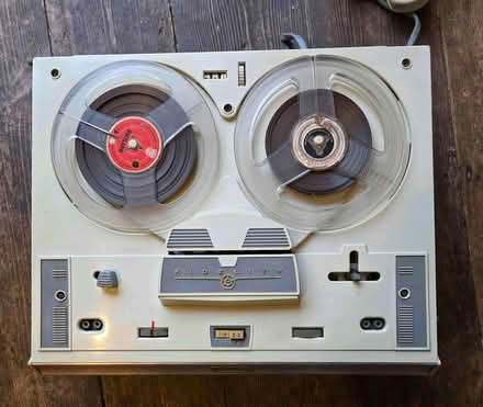 Photo of free Fidelity vintage tape recorder - needs work (Aldrington BN3) #1
