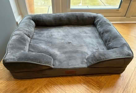 Photo of free Bedsure Cat / Dog Bed (Lodge Moor S10) #2