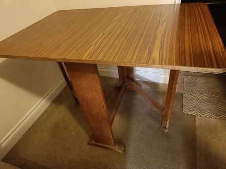 Photo of free Small drop leaf table (Abingdon-on-Thames OX14) #1