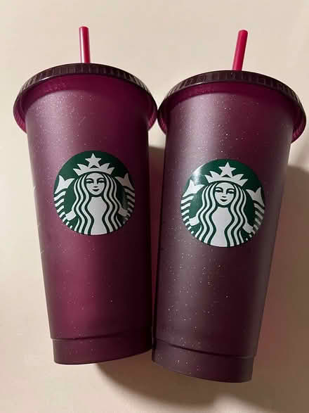 Photo of free Starbucks cups (Serangoon MRT station) #3