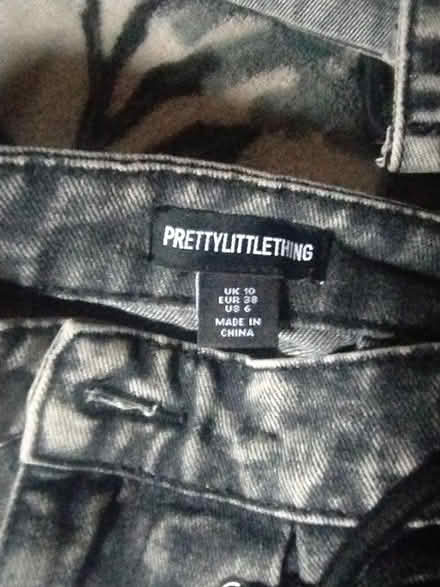 Photo of free Set small/medium (E3 2fg approx) #2