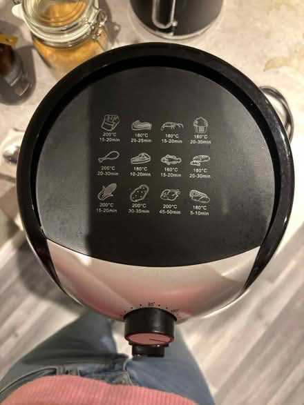 Photo of free Daewoo 4L air fryer (Springfield CM2) #3