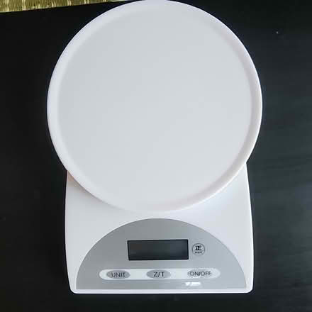 Photo of free Digital kitchen scale (New Milford, NJ) #1