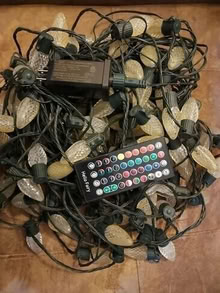 Photo of free Outdoor holiday lights that need a minor fix #1