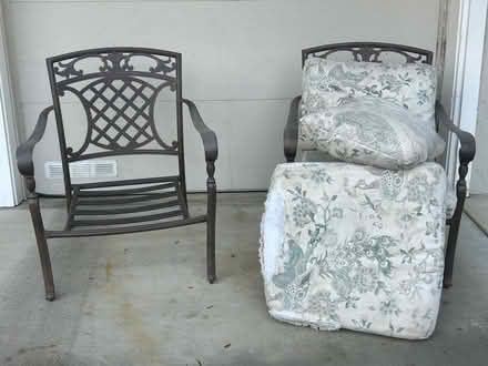 Photo of free Porch chairs (Los Gatos) #2