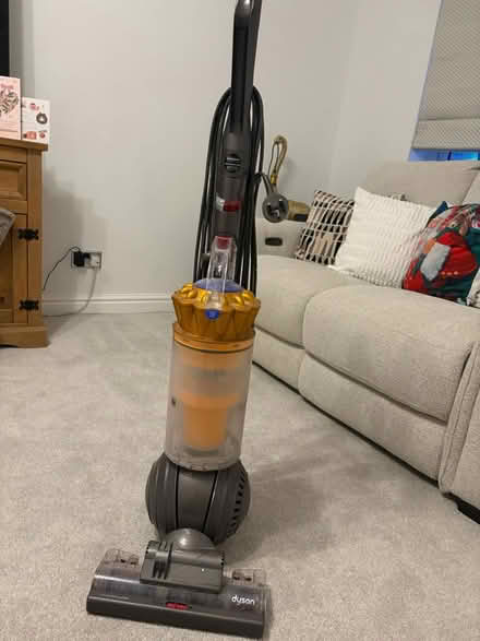 Photo of free Old Dyson hoover (HP15 Hazlemere) #1