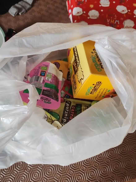 Photo of free Baby food pouches 4+ months (RG2) #1