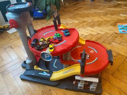 Photo of free Toy garage 🚗 and heli-pad (Finchley N3) #1