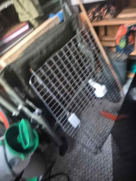 Photo of free Extra large live stock crate (Rm3 0gd) #2