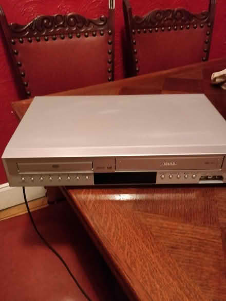Photo of free Toshiba SD-26VB DVD Video Cassette (whiteinch, G14) #1