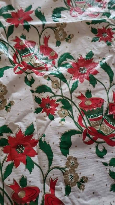 Photo of free Christmas Plastic Table Cover (10/eg) #1