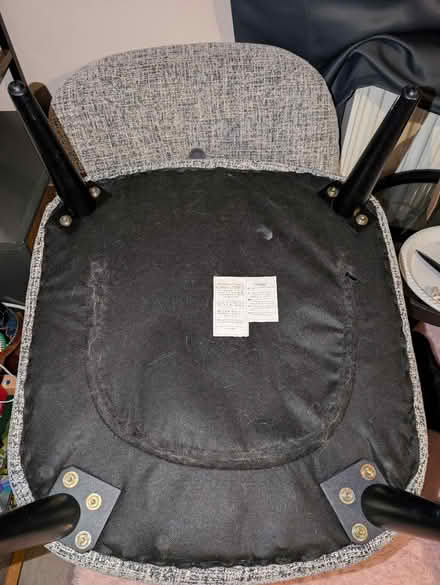 Photo of free Accent chairs (Ss15 6ex) #4