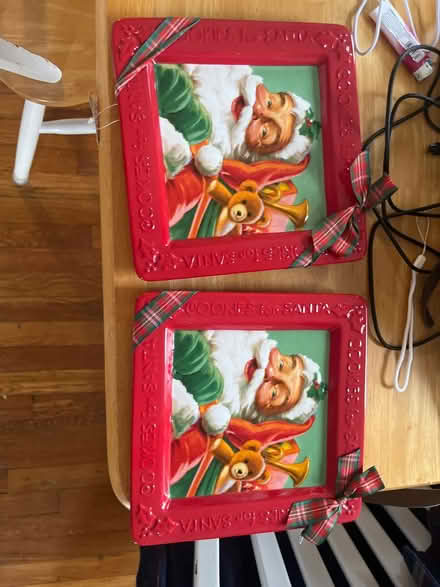 Photo of free christmas plates (South Medford) #1