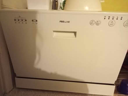 Photo of free Table Top Dishwasher. READ FULL POST (Belle Isle, LS10) #2