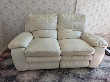Photo of free leather sofa suite +glass desk (PE15, March) #3