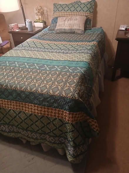 Photo of free Twin SLEEP NUMBER BED SET (Mechanicsburg) #1