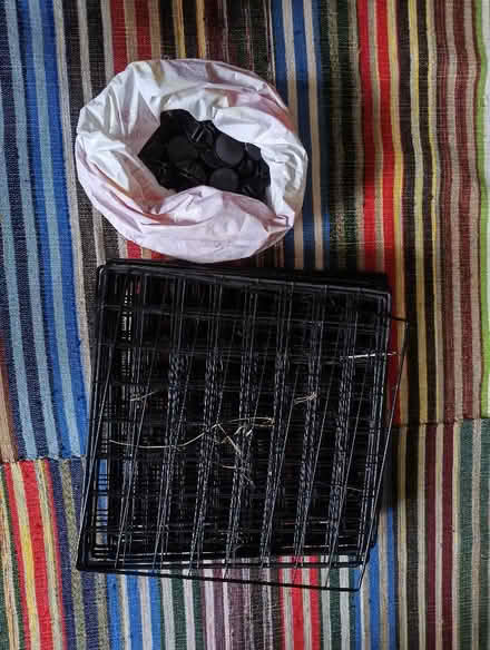 Photo of free Rabbit hutch (Streatham Park SW16) #1
