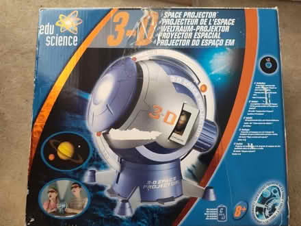 Photo of free R/C car, 3d projector, block puzzle (West Etobicoke (bloor/427)) #3