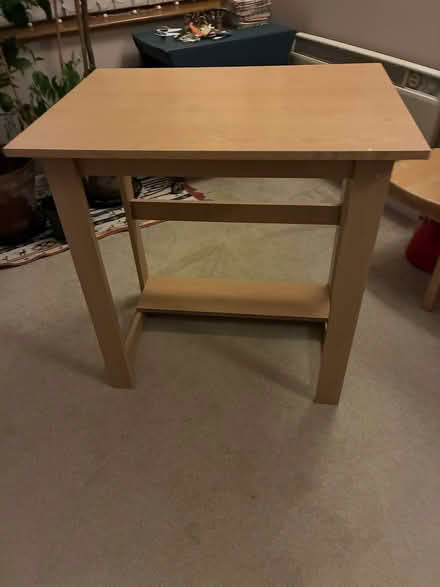 Photo of free Table (Beaconsfield HP9) #1