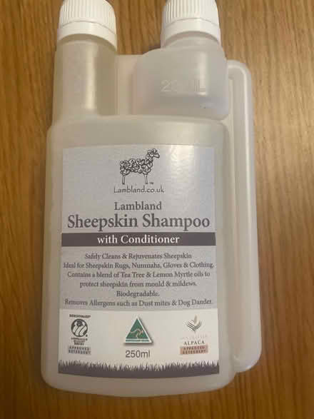 Photo of free Sheepskin shampoo (ME4) #1