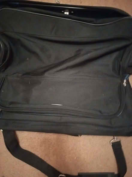 Photo of free Smart suit bag (Kingsley Park) #2