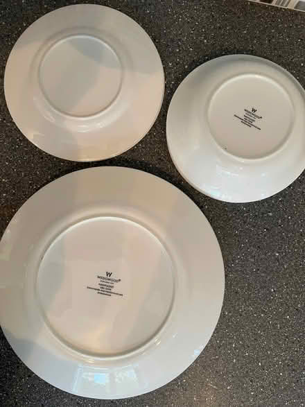Photo of free China plates and bowls (New Brighton CH45) #3