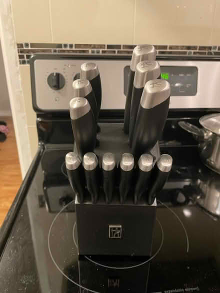 Photo of free 12-Piece Knife Block Set (Don Mills and Finch) #1