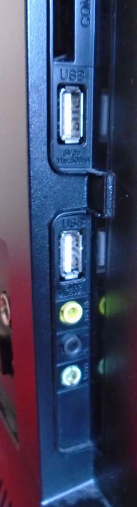 Photo of free 32" tv (Buckstone EH10) #1