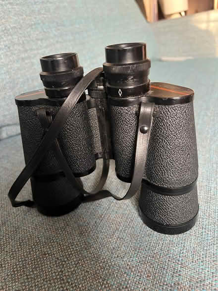 Photo of free Prinz binoculars (Ducklington OX29) #1