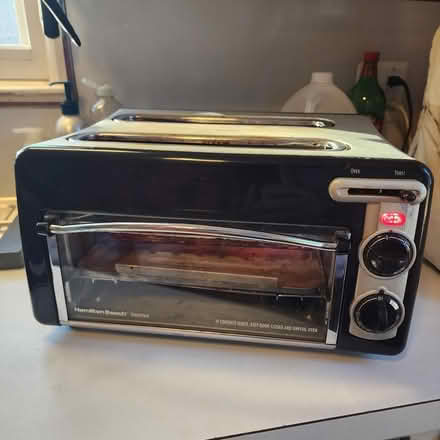 Photo of free Hamilton Beach toaster (New Milford, NJ) #1