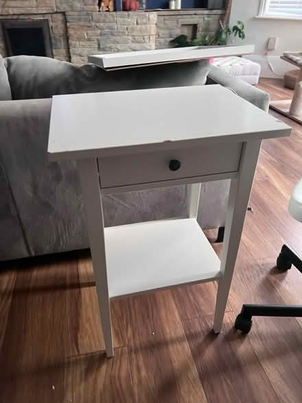 Photo of free Side tsble (Enfield N21) #1