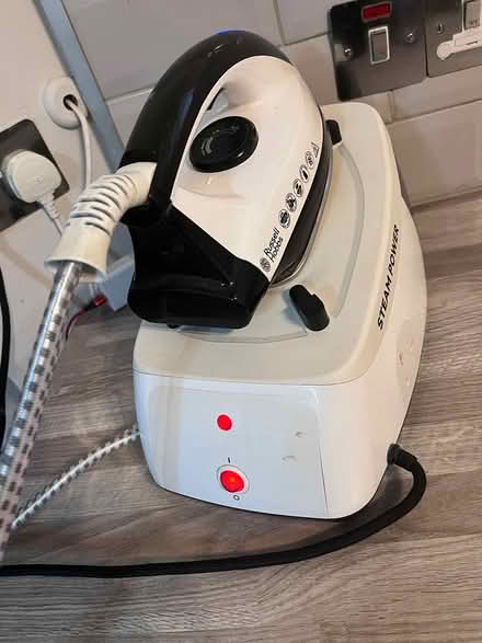 Photo of free Steam iron (Hackney E5) #3