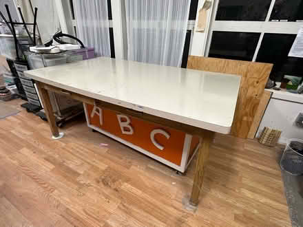 Photo of free Big table (1020 Sonoma blvd #D Vallejo) #3