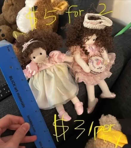 Photo of free stuffed animals (Near the dmv, at davis) #4