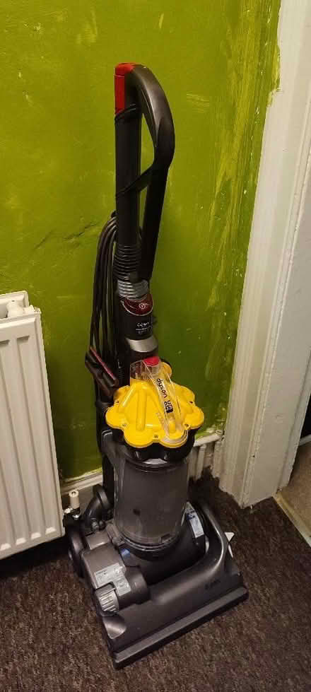Photo of free Dyson DC33 vacuum cleaner (Polwarth EH11) #1