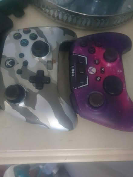 Photo of free 2 not working xbox remotes (Appleby-in-Westmorland CA16) #1