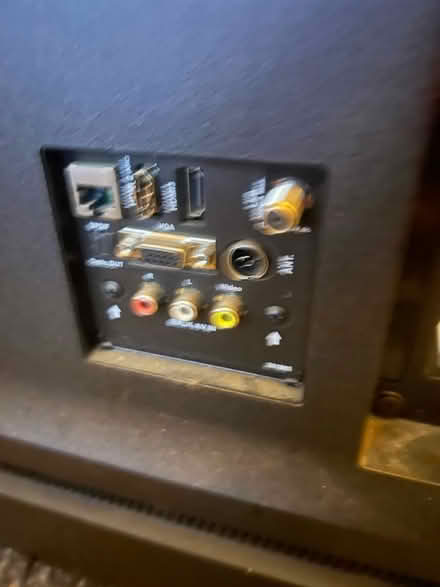 Photo of free Toshiba 48” TV (Luton LU3) #3