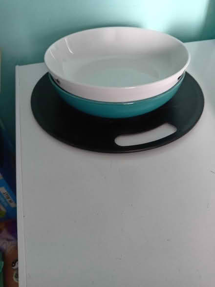 Photo of free Plates, chopping board (Maidenhead SL6) #3