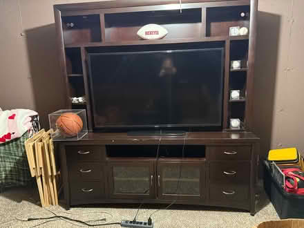 Photo of free TV entertainment center (Vernon Hills) #1