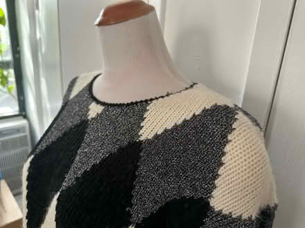 Photo of free Liz Claiborne vintage sweater S (Clinton Hill, Brooklyn) #4
