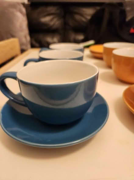 Photo of free 6 Cups with saucers (M6 6ED) #4