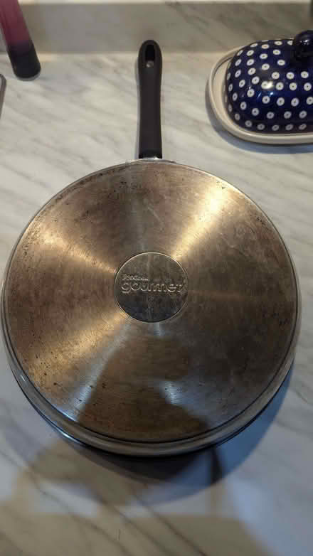 Photo of free ProCook Gourmet Non-Stick Frying Pan (Chalfont St Peter SL9) #1